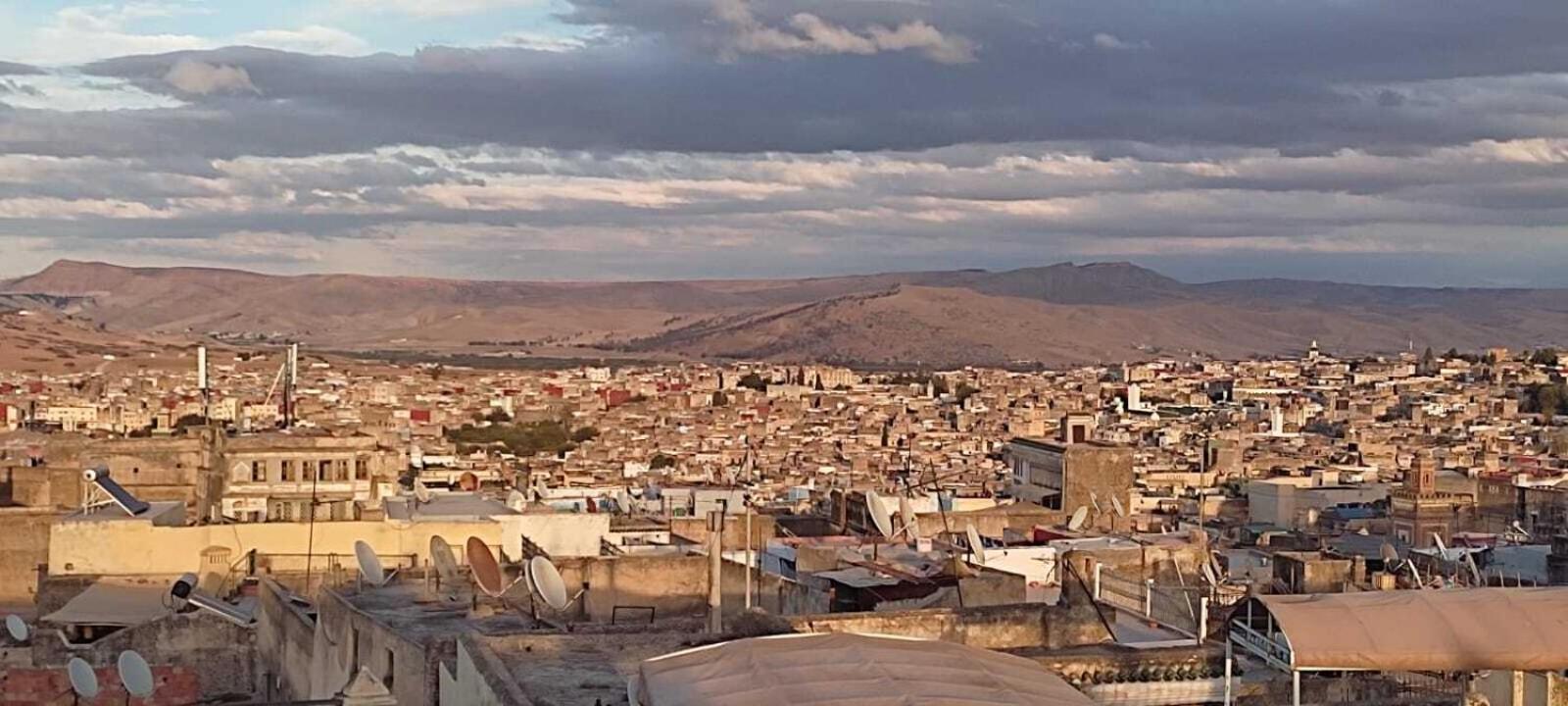 Dar Ahl Tadla Hotel Фес Екстериор снимка