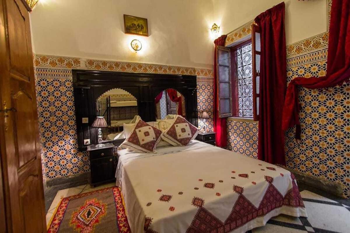 Dar Ahl Tadla Hotel Фес Екстериор снимка