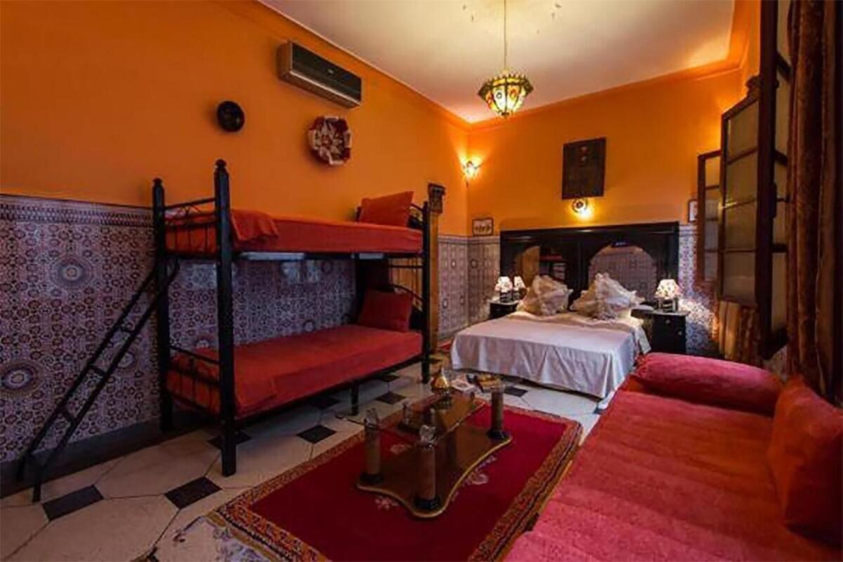 Dar Ahl Tadla Hotel Фес Екстериор снимка