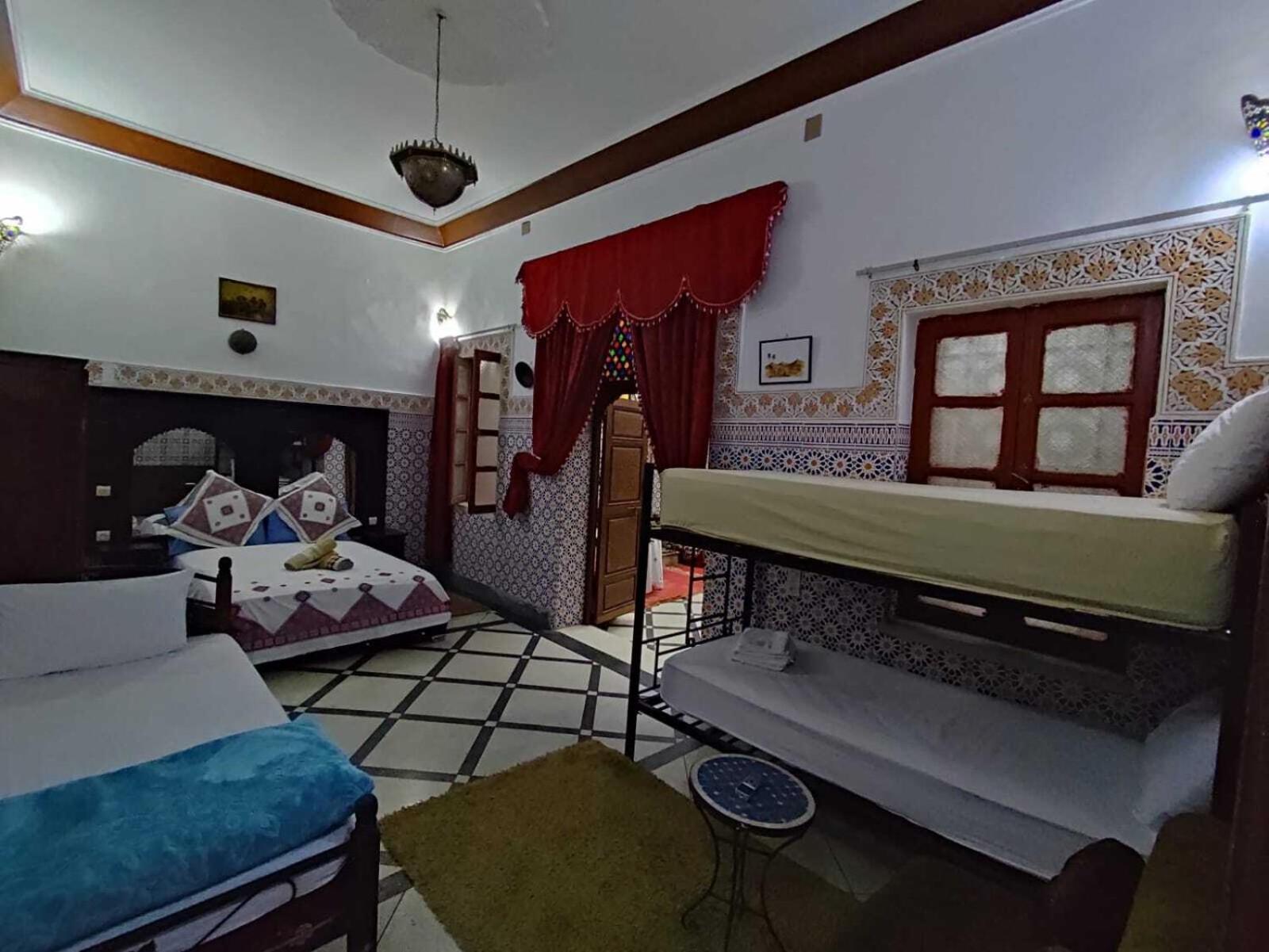 Dar Ahl Tadla Hotel Фес Екстериор снимка